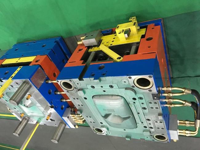 plastic mould.jpg